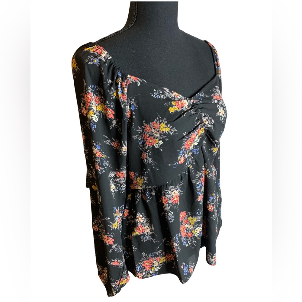 Pleione Size Medium Womens Blouse Black Floral Smocked Long Sleeve Baby Doll Top - Picture 3 of 8